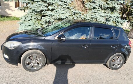 KIA cee'd I рестайлинг, 2011 год, 685 000 рублей, 2 фотография