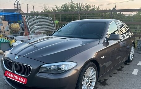 BMW 5 серия, 2012 год, 1 600 000 рублей, 2 фотография