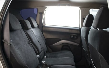 Mitsubishi Outlander III рестайлинг 3, 2007 год, 990 000 рублей, 6 фотография