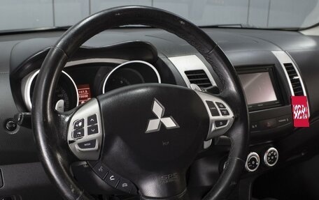 Mitsubishi Outlander III рестайлинг 3, 2007 год, 990 000 рублей, 11 фотография