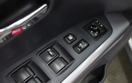 Mitsubishi Outlander III рестайлинг 3, 2007 год, 990 000 рублей, 17 фотография