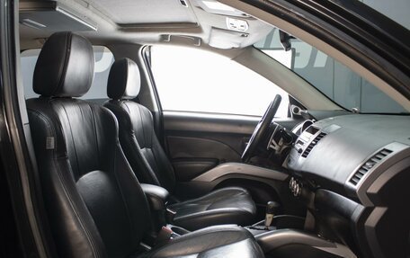 Mitsubishi Outlander III рестайлинг 3, 2007 год, 890 000 рублей, 7 фотография