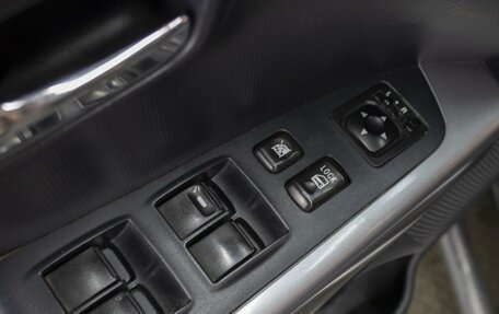 Mitsubishi Outlander III рестайлинг 3, 2007 год, 890 000 рублей, 16 фотография