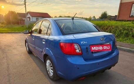 KIA Rio II, 2010 год, 600 000 рублей, 3 фотография