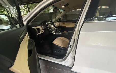Lexus NX I, 2017 год, 2 700 000 рублей, 8 фотография