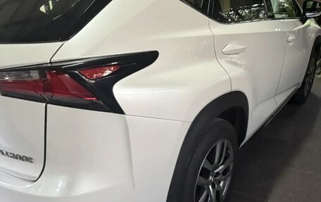Lexus NX I, 2017 год, 2 700 000 рублей, 6 фотография