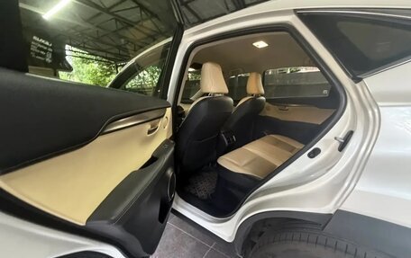 Lexus NX I, 2017 год, 2 700 000 рублей, 9 фотография