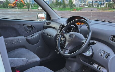 Toyota FunCargo, 2001 год, 365 000 рублей, 9 фотография