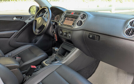 Volkswagen Tiguan I, 2010 год, 980 000 рублей, 8 фотография