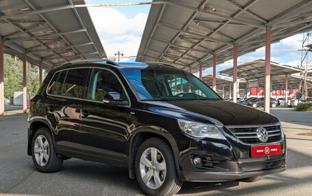 Volkswagen Tiguan I, 2010 год, 980 000 рублей, 2 фотография