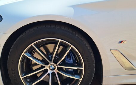 BMW 5 серия, 2023 год, 5 350 000 рублей, 14 фотография