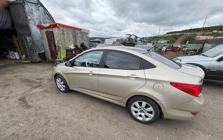 Hyundai Solaris II рестайлинг, 2012 год, 545 000 рублей, 10 фотография
