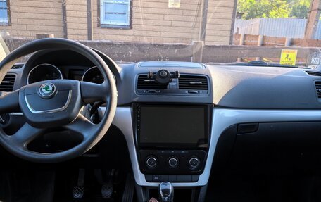 Skoda Yeti I рестайлинг, 2011 год, 700 000 рублей, 4 фотография