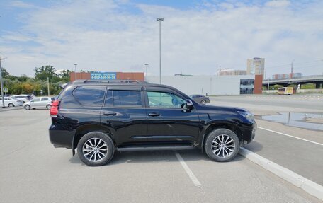 Toyota Land Cruiser Prado 150 рестайлинг 2, 2021 год, 5 150 000 рублей, 5 фотография