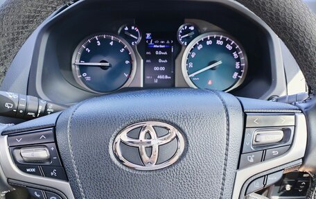 Toyota Land Cruiser Prado 150 рестайлинг 2, 2021 год, 5 150 000 рублей, 9 фотография