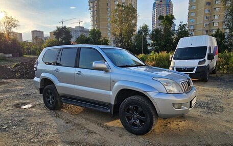 Toyota Land Cruiser Prado 120 рестайлинг, 2006 год, 1 300 000 рублей, 3 фотография