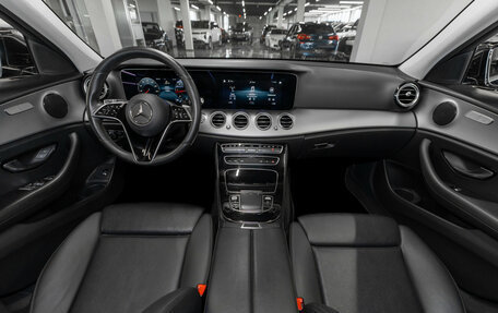 Mercedes-Benz E-Класс, 2020 год, 2 750 000 рублей, 8 фотография