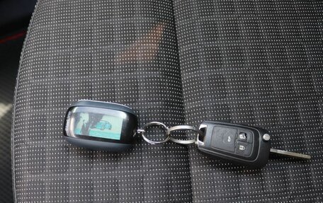 Opel Astra J, 2013 год, 890 000 рублей, 17 фотография