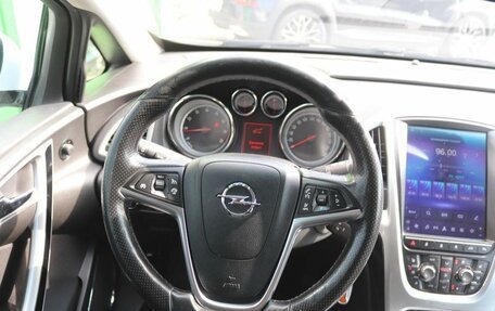 Opel Astra J, 2013 год, 890 000 рублей, 15 фотография