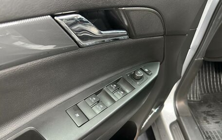 Opel Antara I, 2013 год, 1 380 000 рублей, 8 фотография