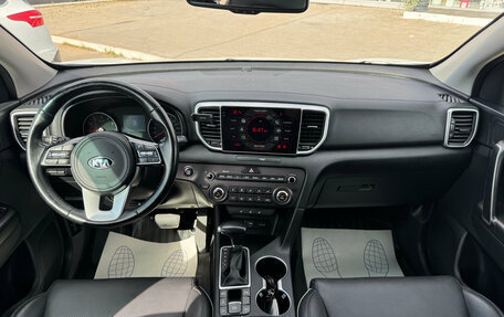 KIA Sportage IV рестайлинг, 2020 год, 2 390 000 рублей, 8 фотография