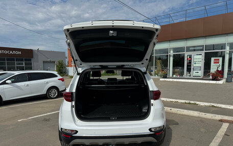 KIA Sportage IV рестайлинг, 2020 год, 2 390 000 рублей, 24 фотография