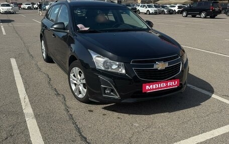 Chevrolet Cruze II, 2014 год, 895 000 рублей, 2 фотография