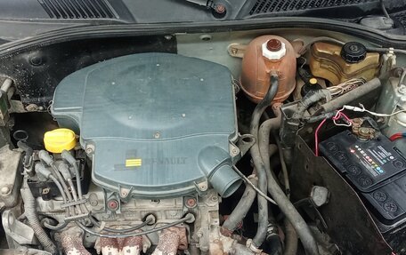 Renault Clio III, 2001 год, 210 000 рублей, 4 фотография