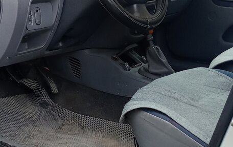 Renault Clio III, 2001 год, 210 000 рублей, 6 фотография