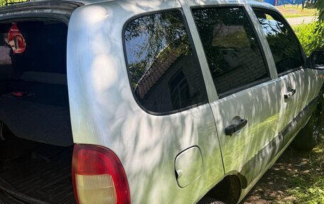 Chevrolet Niva I рестайлинг, 2005 год, 270 000 рублей, 7 фотография
