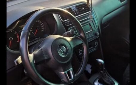 Volkswagen Polo VI (EU Market), 2014 год, 940 000 рублей, 5 фотография