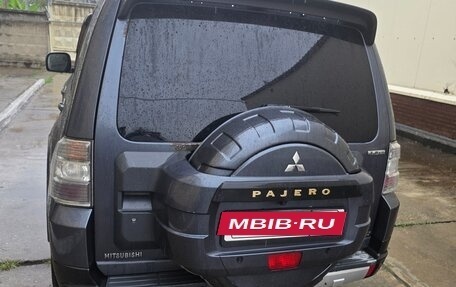 Mitsubishi Pajero IV, 2008 год, 900 000 рублей, 3 фотография