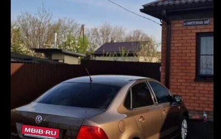 Volkswagen Polo VI (EU Market), 2014 год, 940 000 рублей, 3 фотография