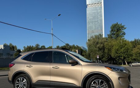 Ford Escape, 2021 год, 2 050 000 рублей, 7 фотография