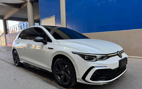 Volkswagen Golf VIII, 2022 год, 2 245 000 рублей, 3 фотография