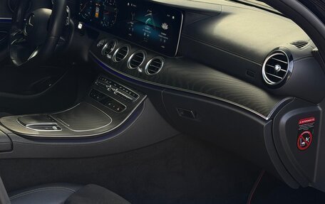 Mercedes-Benz E-Класс, 2020 год, 4 450 000 рублей, 12 фотография