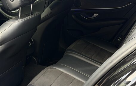 Mercedes-Benz E-Класс, 2020 год, 4 450 000 рублей, 13 фотография