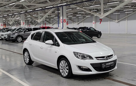 Opel Astra J, 2012 год, 900 000 рублей, 3 фотография