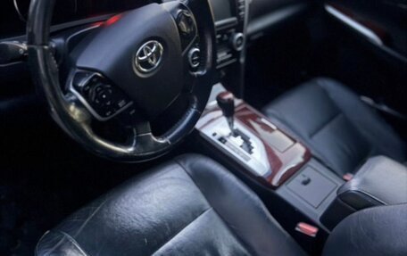 Toyota Camry, 2013 год, 1 680 000 рублей, 10 фотография