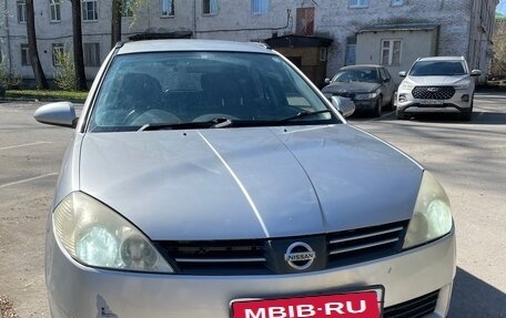 Nissan Wingroad III, 2001 год, 300 000 рублей, 1 фотография