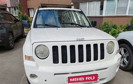 Jeep Liberty (Patriot), 2009 год, 550 000 рублей, 1 фотография