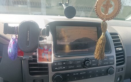 Nissan Pathfinder, 2006 год, 1 000 000 рублей, 18 фотография