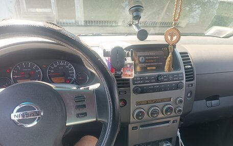 Nissan Pathfinder, 2006 год, 1 000 000 рублей, 19 фотография
