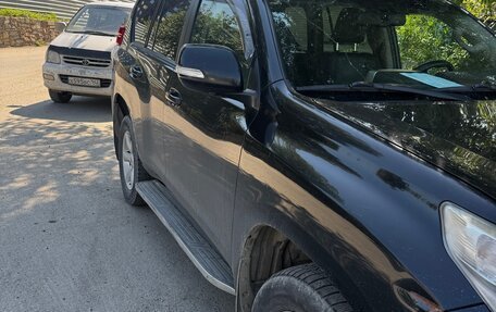 Toyota Land Cruiser Prado 150 рестайлинг 2, 2011 год, 2 050 000 рублей, 7 фотография
