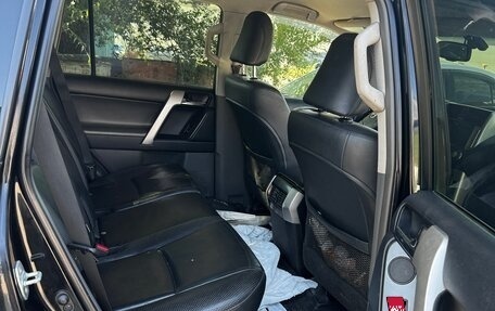 Toyota Land Cruiser Prado 150 рестайлинг 2, 2011 год, 2 050 000 рублей, 4 фотография