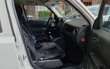 Jeep Liberty (Patriot), 2009 год, 550 000 рублей, 8 фотография