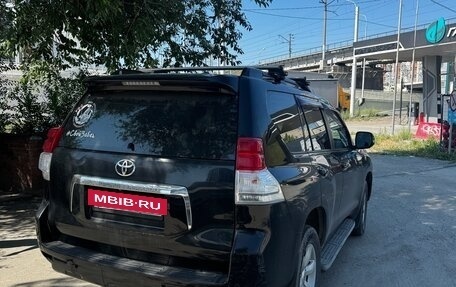 Toyota Land Cruiser Prado 150 рестайлинг 2, 2011 год, 2 050 000 рублей, 13 фотография