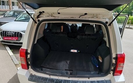 Jeep Liberty (Patriot), 2009 год, 550 000 рублей, 5 фотография