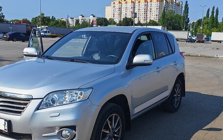 Toyota RAV4, 2010 год, 1 900 000 рублей, 3 фотография