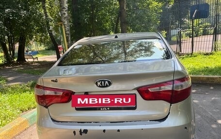 KIA Rio III рестайлинг, 2013 год, 630 000 рублей, 5 фотография